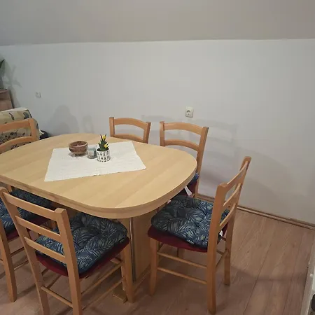 Skrivnosti Gozda Apartman